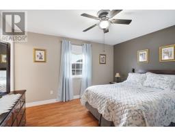 26 Finn Avenue thumbnail 14