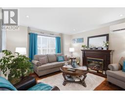 26 Finn Avenue thumbnail 4