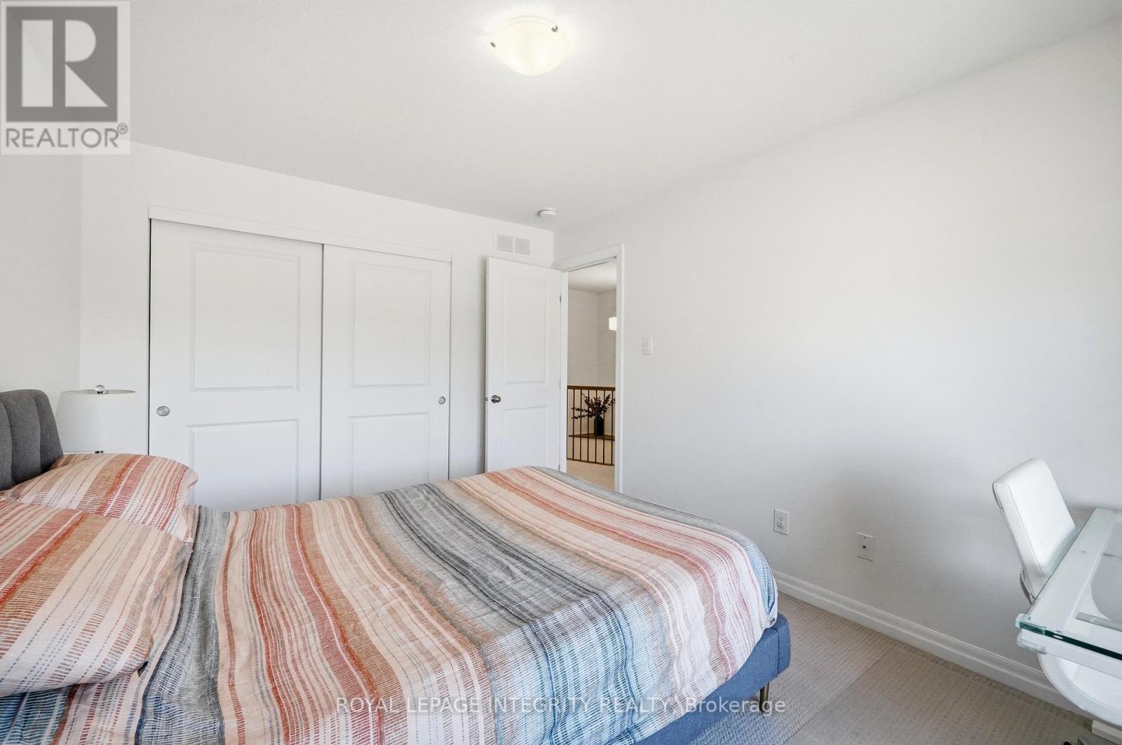 3 Bed, 3 Bath House for Sale in Ottawa – 256 GOSSAMER STREET, Ottawa – MLS# X13752206 - Image 27