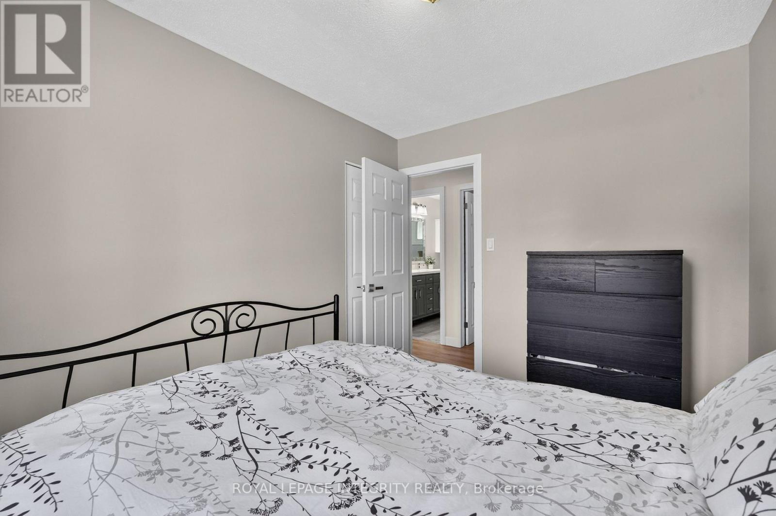 4 Bed, 1 Bath House for Sale in Ottawa – 195 FRANCOIS STREET, Ottawa – MLS# X13752246 - Image 21
