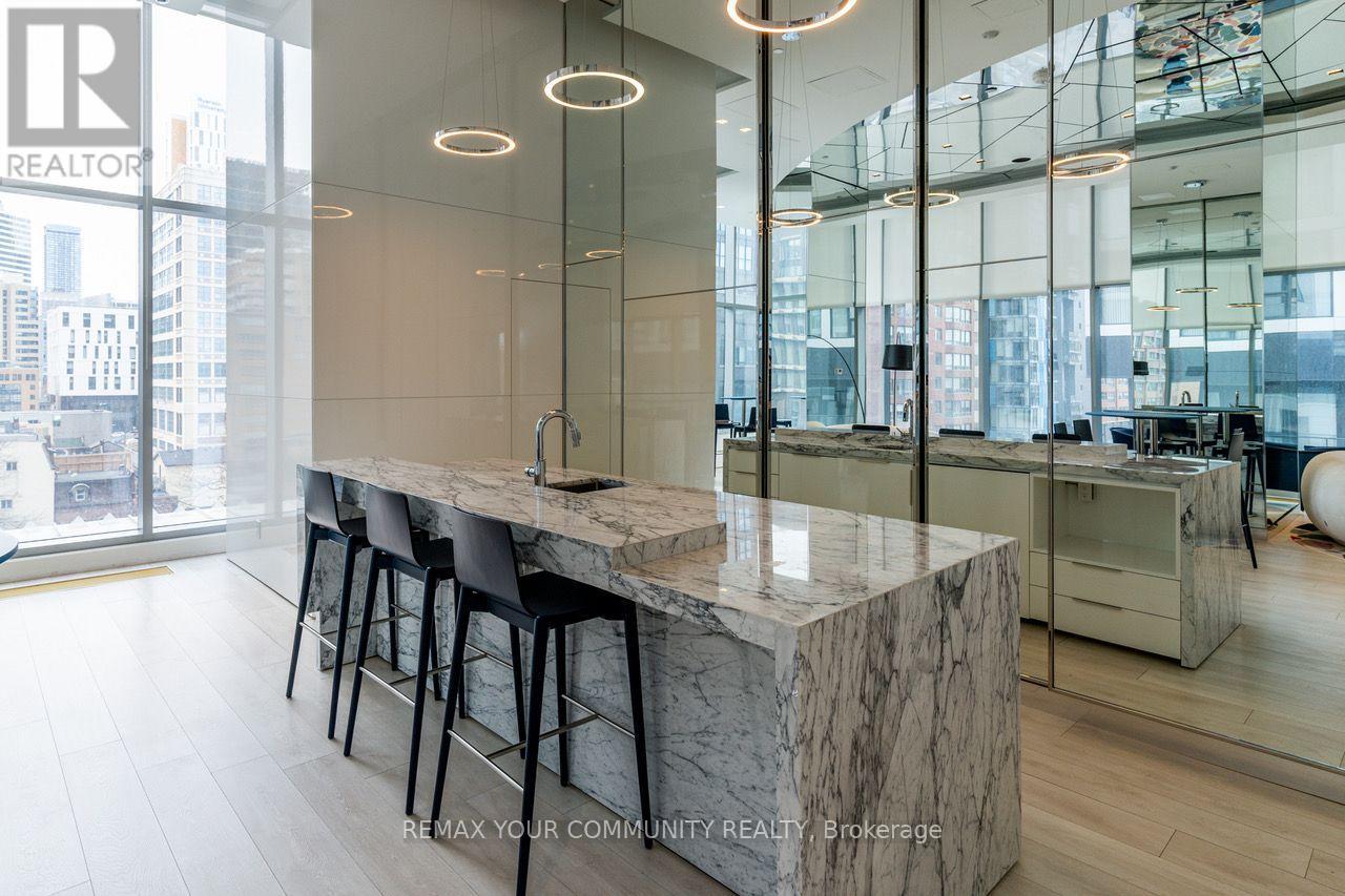 #938 251 JARVIS STREET - Image 32