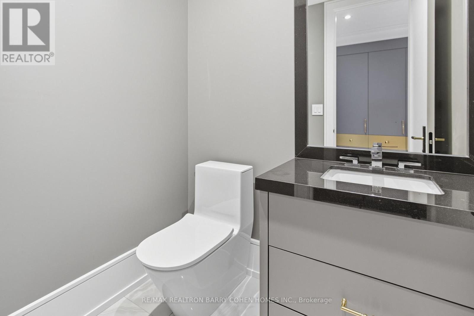 14 GLEN CEDAR ROAD - 22