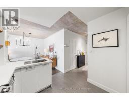 1402 - 1369 Bloor Street W, Toronto, ON M6P4J4 Photo 15