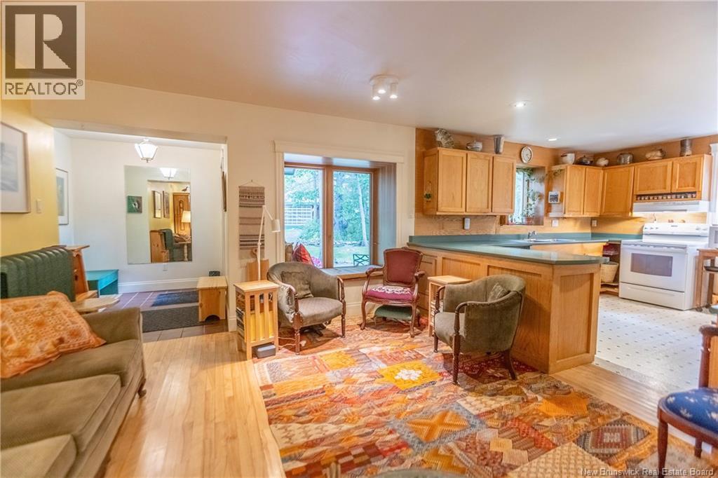 18 Campbell's Hill - Image 11