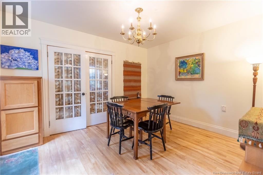18 Campbell's Hill - Image 19