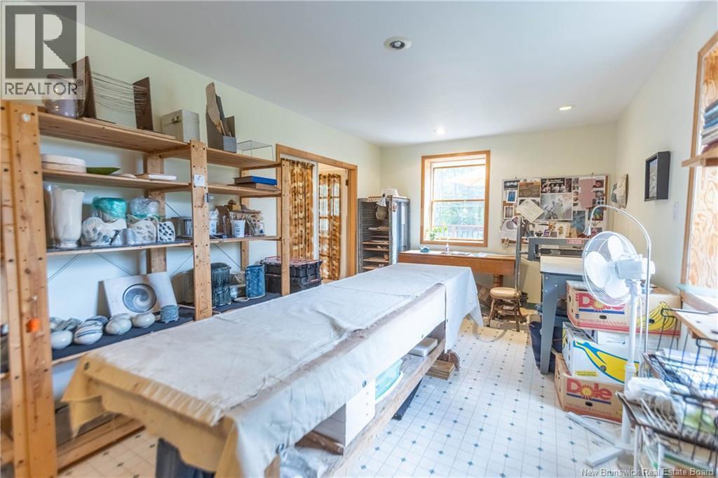 18 Campbell's Hill - Image 22