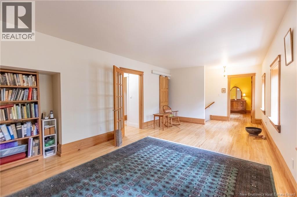18 Campbell's Hill - Image 26