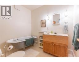 18 Campbell's Hill, Sackville, NB E4L3R7 Photo 31