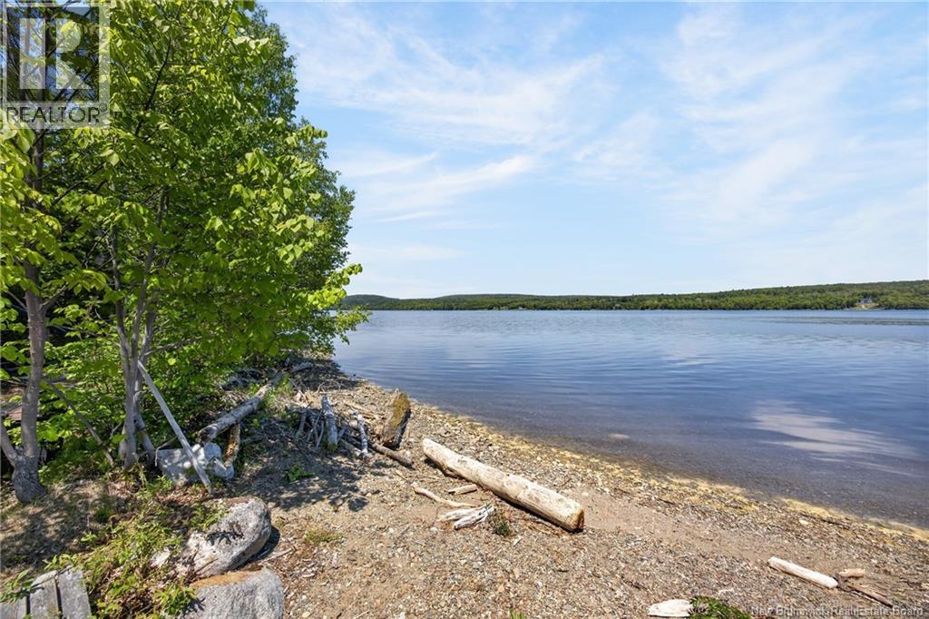 7343 Route 102, Dumfries — photo 2
