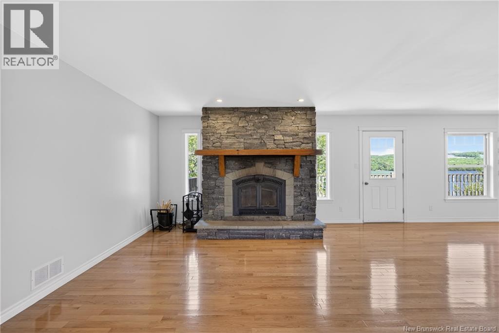 7343 Route 102, Dumfries — photo 9