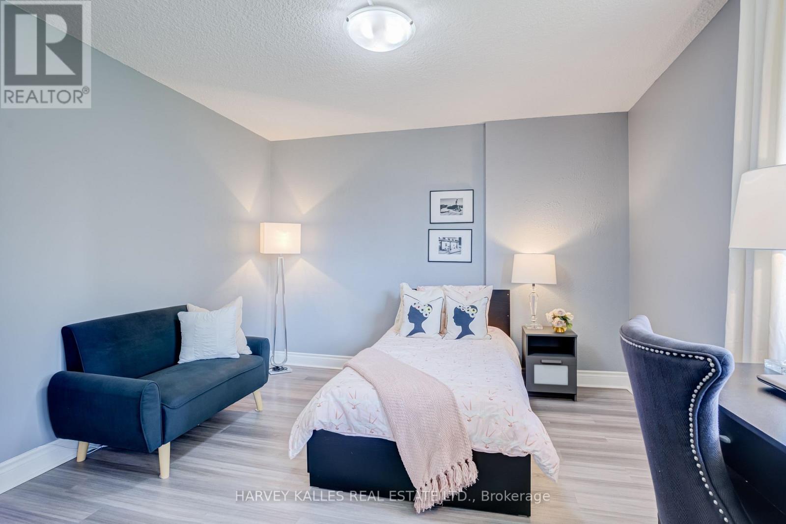 #103 65 HUNTINGDALE BOULEVARD - Image 34