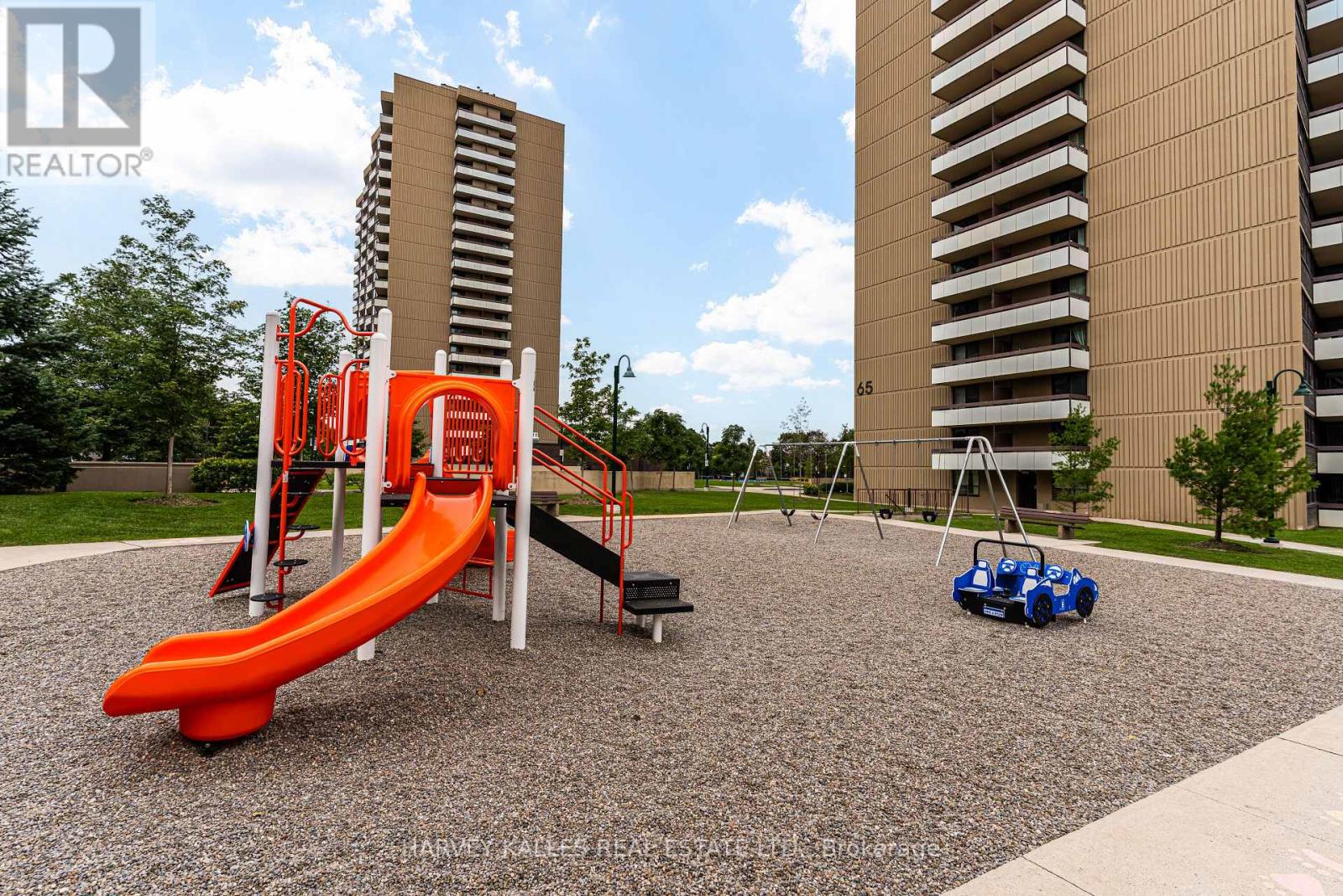 #103 65 HUNTINGDALE BOULEVARD - Image 48