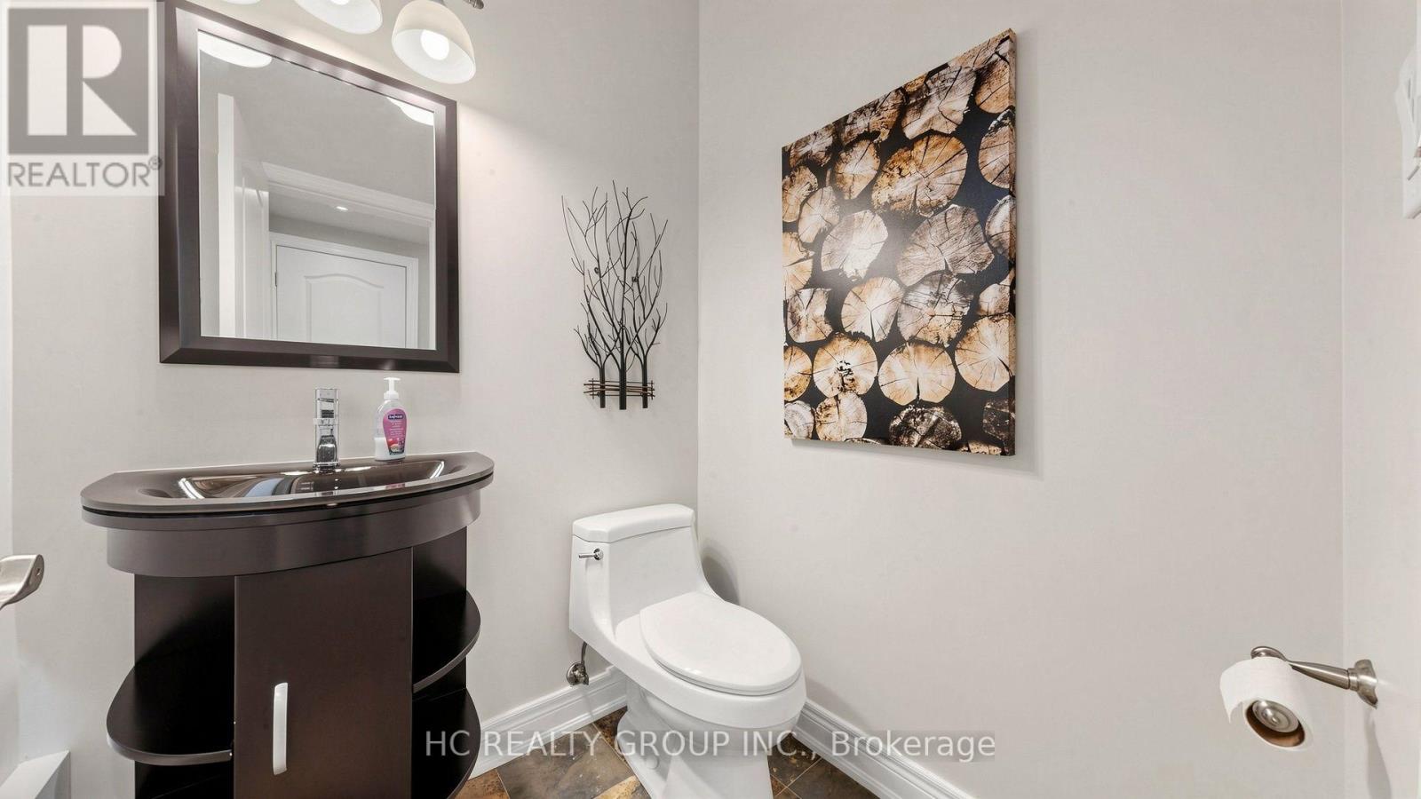 60 OAK AVENUE - 22