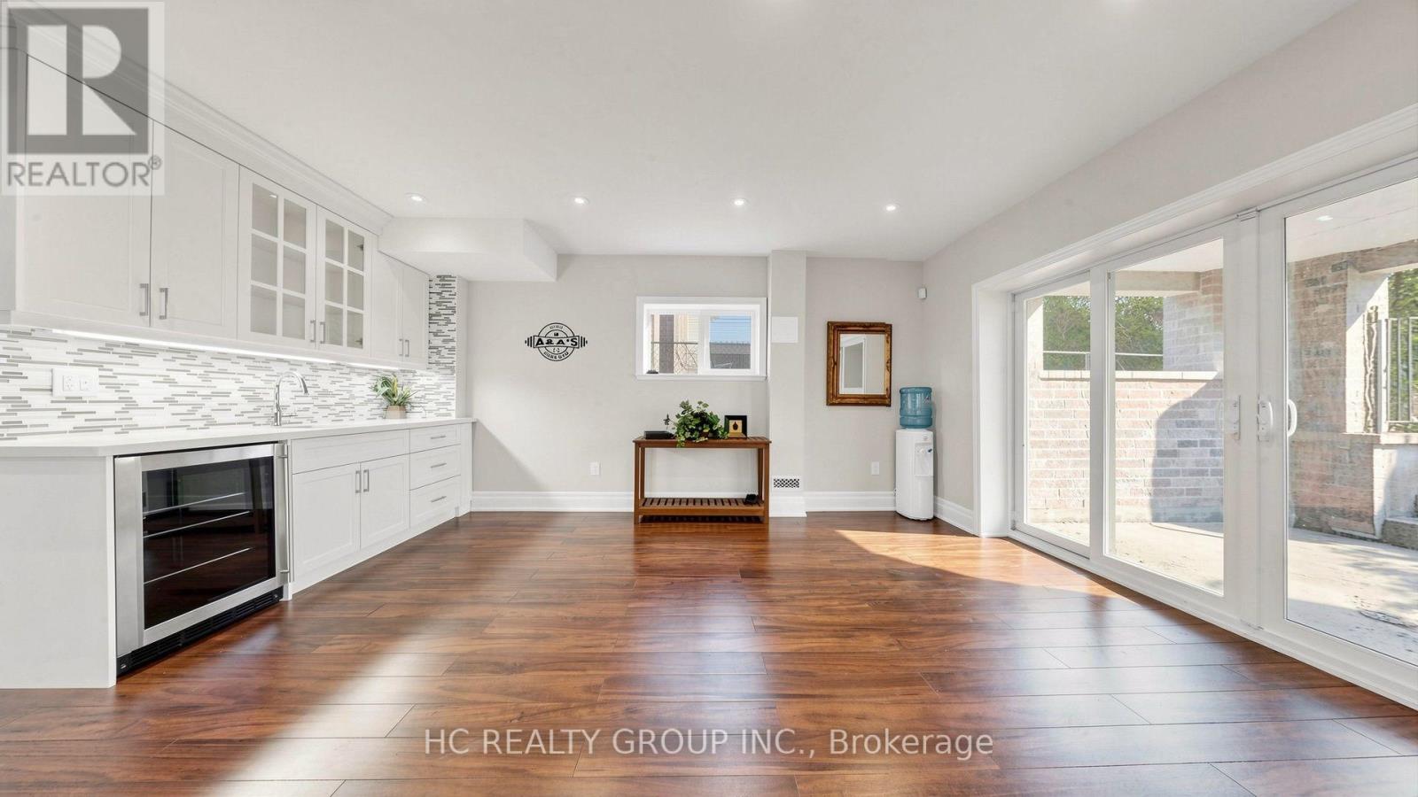 60 OAK AVENUE - 43