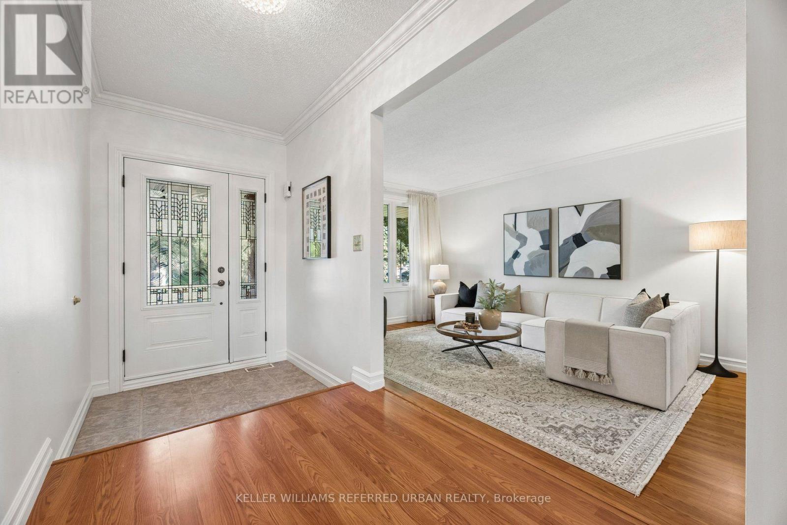 72 MUNRO CRESCENT, Uxbridge — photo 4