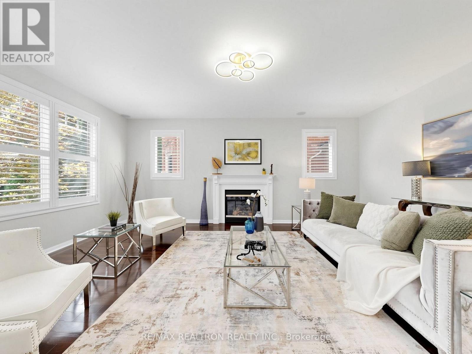 92 CLAUSFARM LANE - 12