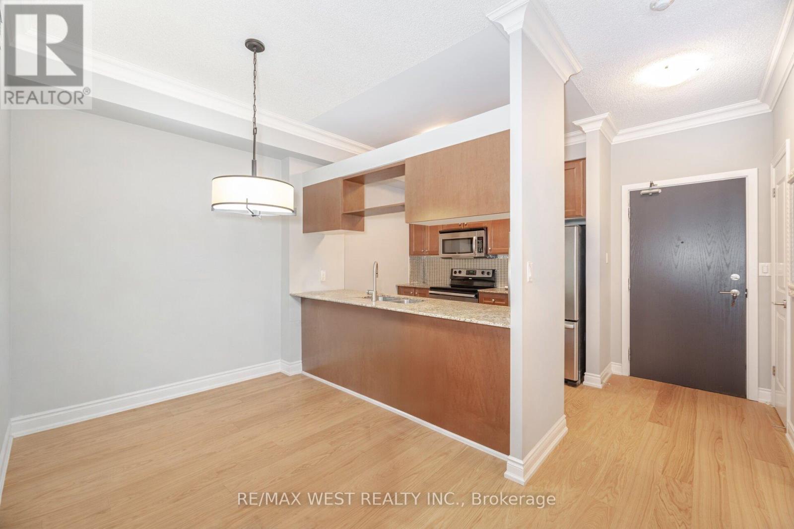 #509 281 WOODBRIDGE AVENUE - 8