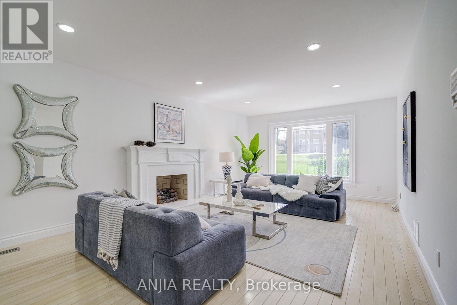 63 BECKENRIDGE DRIVE, Markham photo 8