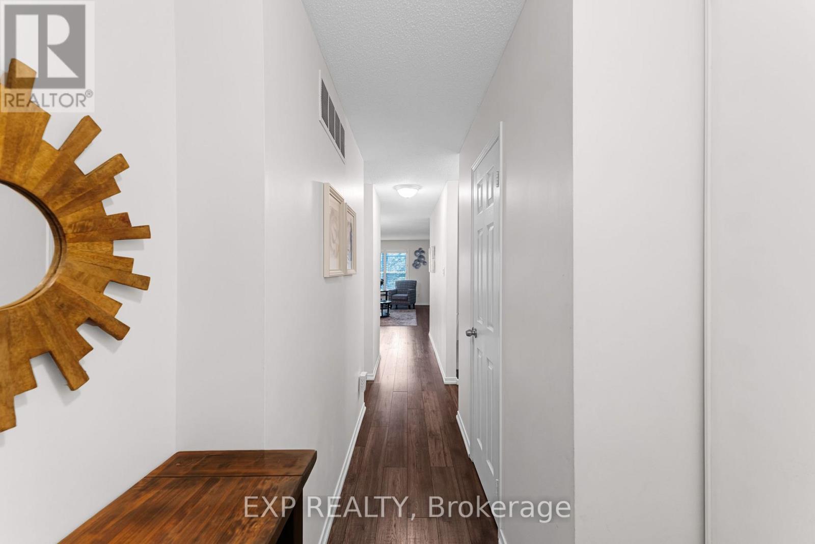 28 - 115 MAIN STREET S, Newmarket (Central Newmarket) — photo 5