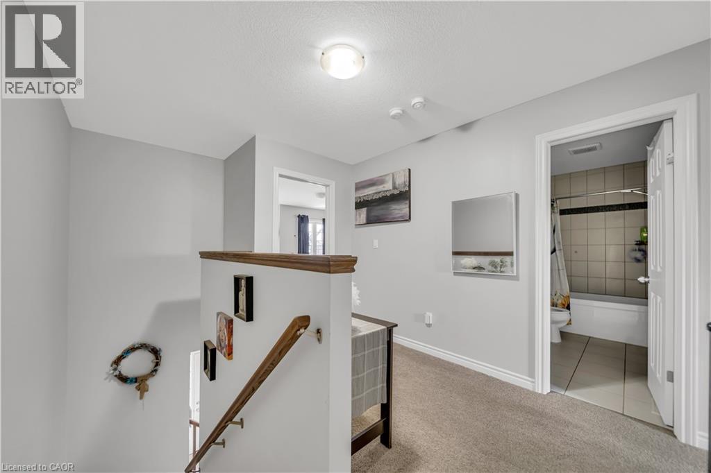 1450 CAEN Avenue - 18
