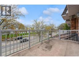 1389 Lakeshore Road, Burlington, ON L7S1B1 Photo 34