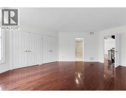 1389 Lakeshore Road, Burlington, ON L7S1B1 Photo 41