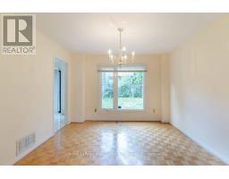 2551 Wynten Way, Oakville, ON L6J7K5 Photo 12