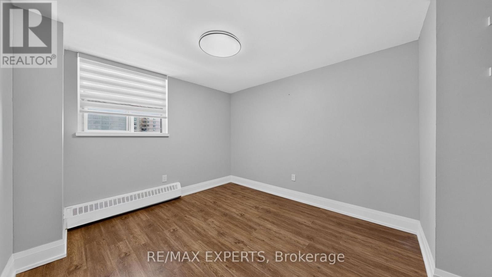#1703 390 DIXON ROAD - 18