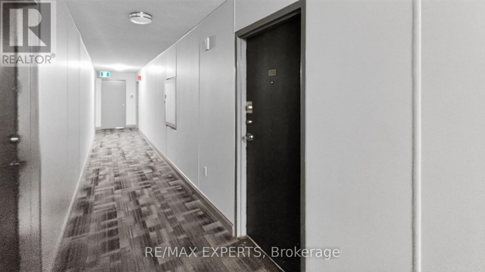 #1703 390 DIXON ROAD - Image 27