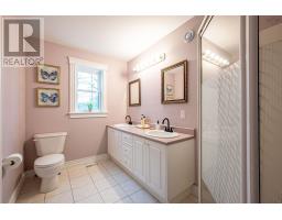 35 Granter Road, Bedford, NS B4B2C5 Photo 21