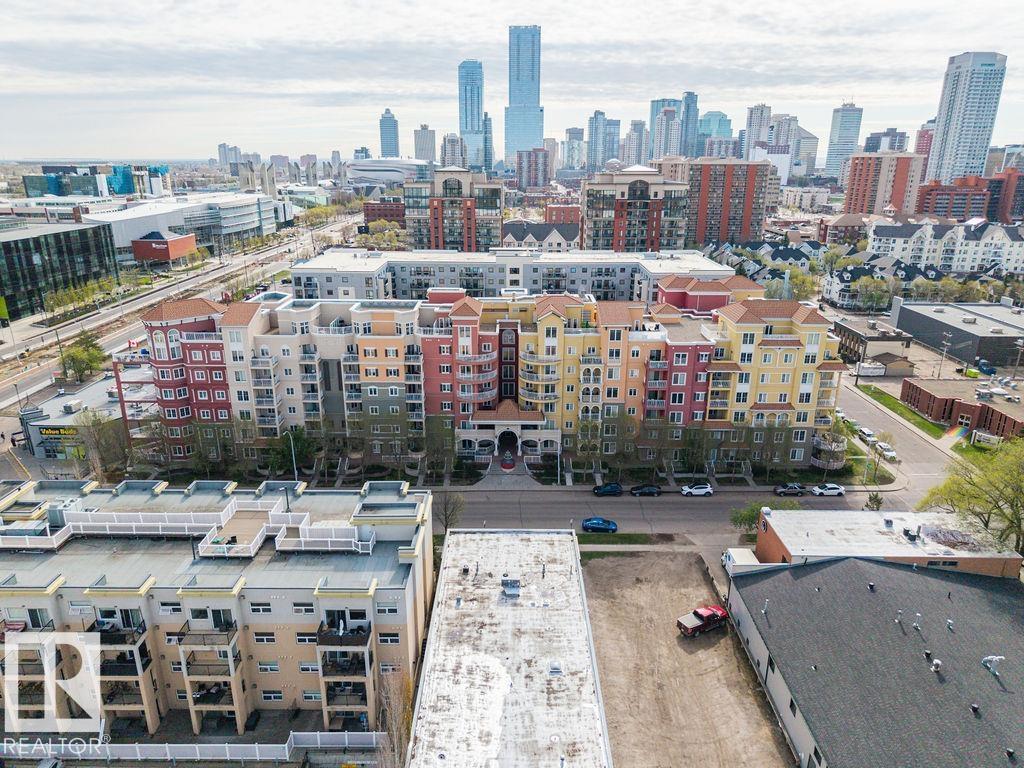 #214 10333 112 ST NW - 32