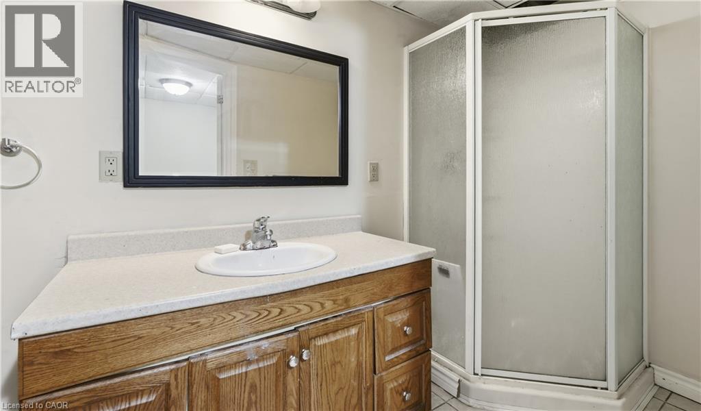 138 LIVINGSTON Avenue - 30