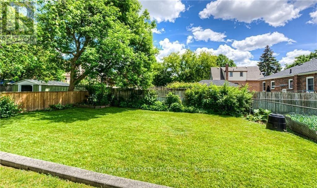 UPPER - 15 CHELSEA ROAD, Kitchener — photo 4