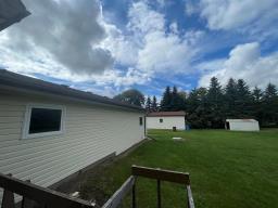 9 2nd Street Franklin Mb Street, Neepawa, MB R0J0S0 Photo 11