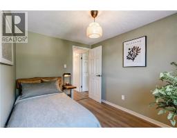 148 St Andrews Drive, Hamilton, ON L8K6C3 Photo 18