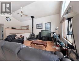 Living room - 29, 53407 Rr 155, Rural Yellowhead County, AB T7E1T3 Photo 6