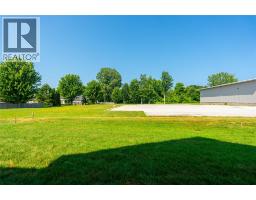 2056 Marion Avenue, Sarnia, ON N0N1C0 Photo 33
