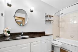 302 1 Burland Avenue, Winnipeg, MB R2N2E4 Photo 32