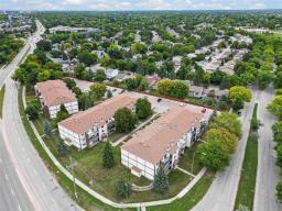 302 1 Burland Avenue, Winnipeg, MB R2N2E4 Photo 43