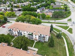 302 1 Burland Avenue, Winnipeg, MB R2N2E4 Photo 47