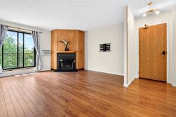 302 1 Burland Avenue, Winnipeg, MB R2N2E4 Photo 10