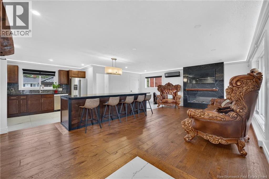 64 Athlone Avenue - 12