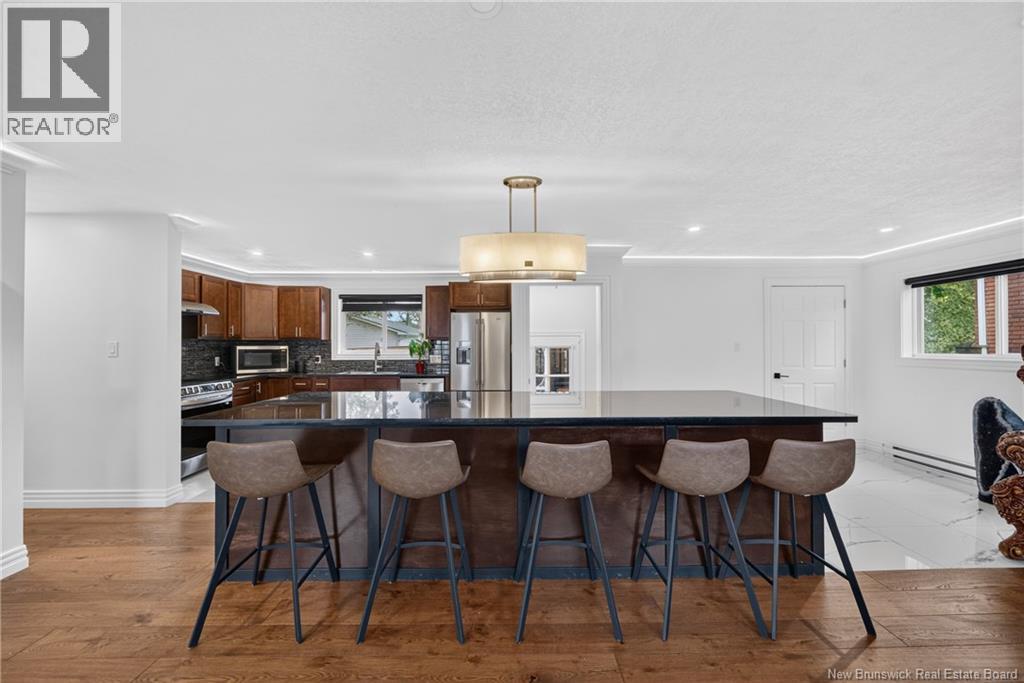 64 Athlone Avenue - 16
