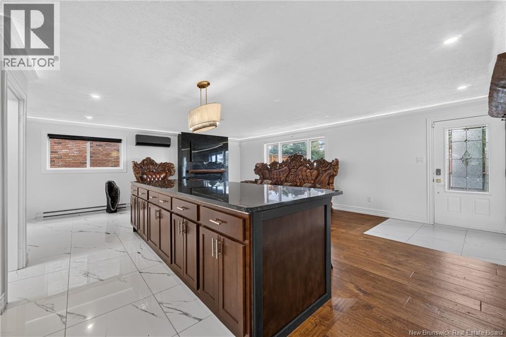 64 Athlone Avenue - 17