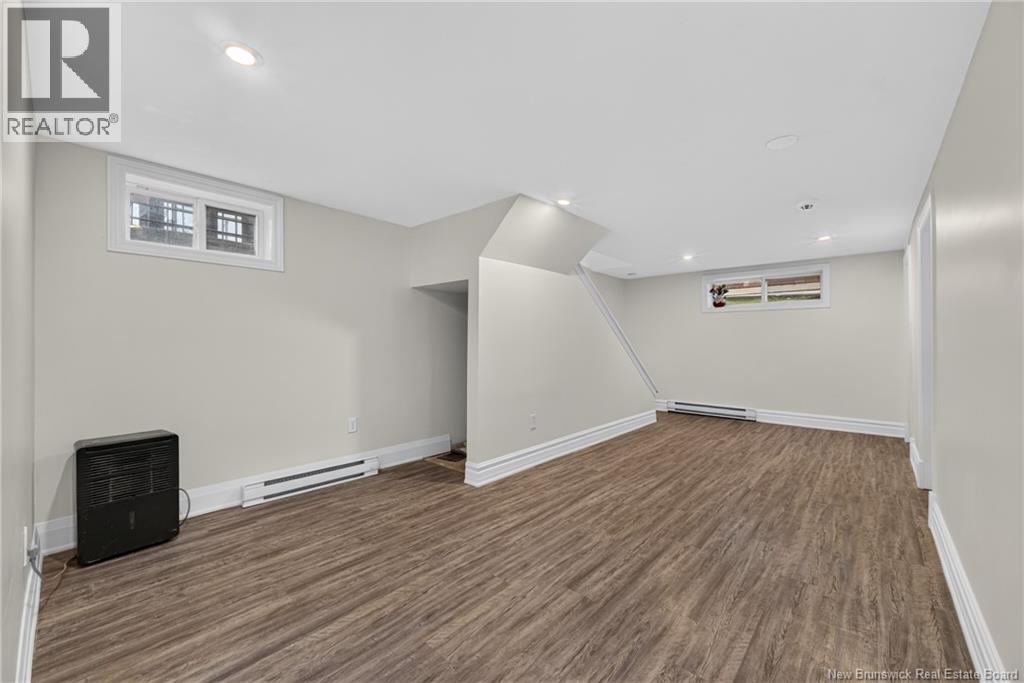64 Athlone Avenue - Image 34