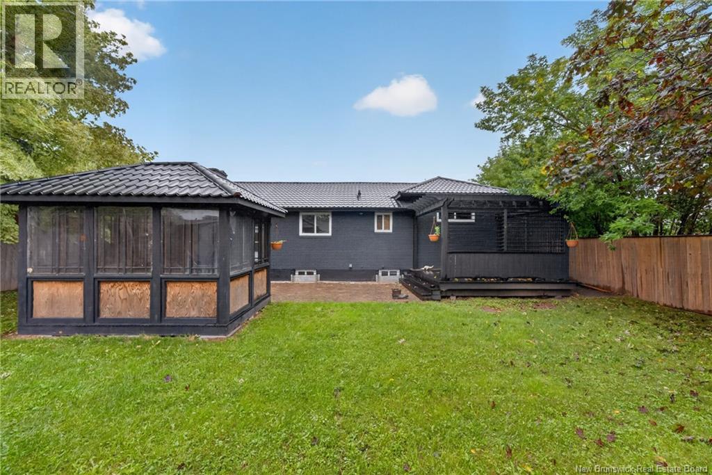 64 Athlone Avenue - 6