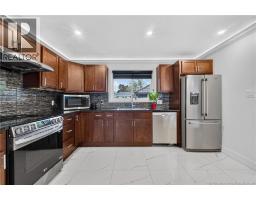 64 Athlone Avenue, photo 18