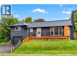 64 Athlone Avenue, photo 2