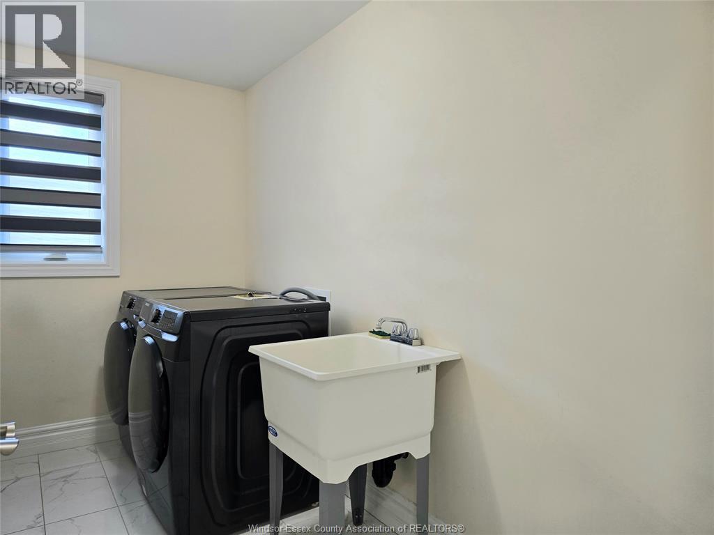 319 CHRISTINE AVENUE - Image 20