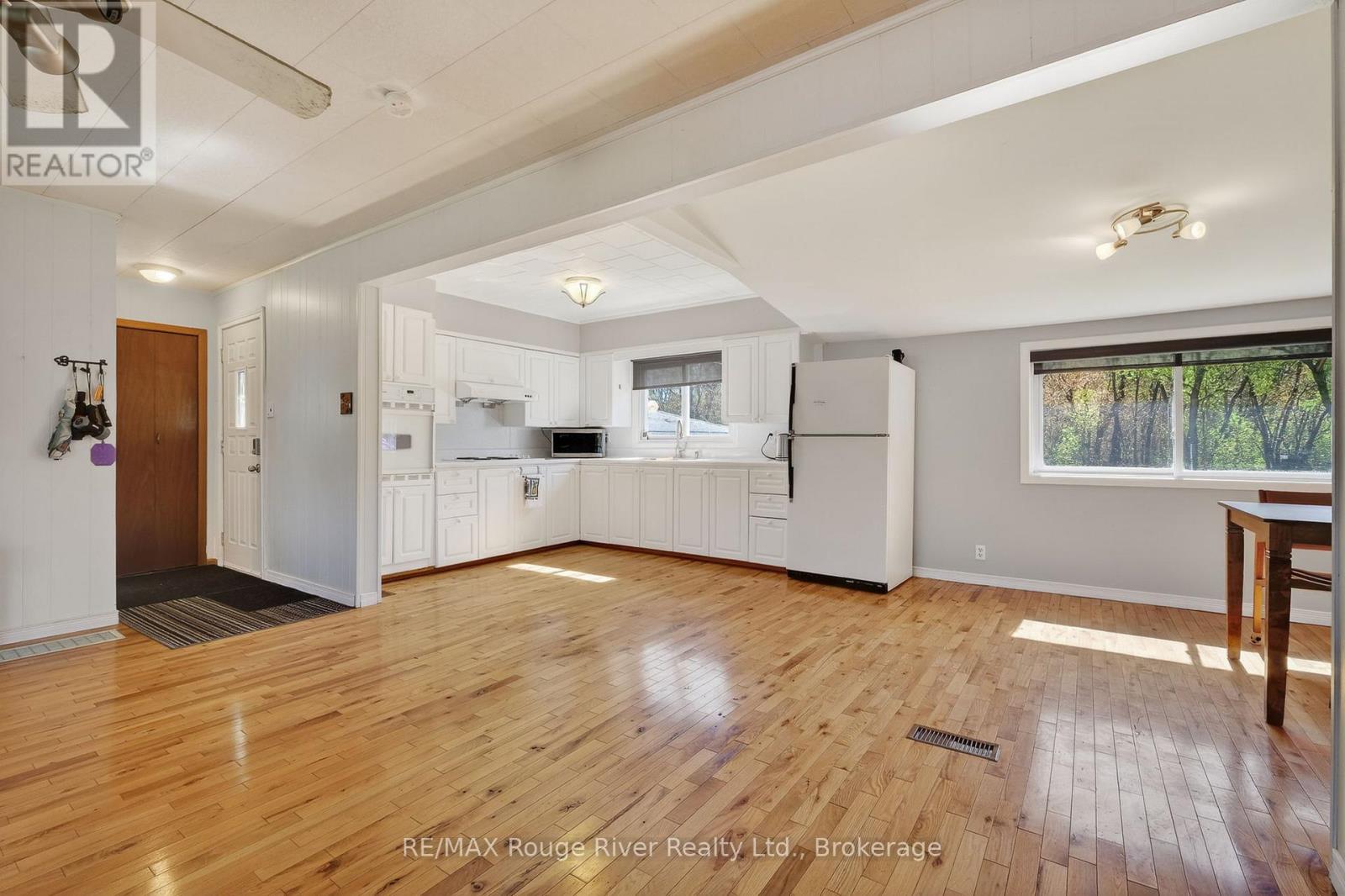169 CEDAR DRIVE - Image 13